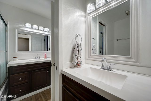 498 W GAIL Drive, Chandler, AZ 85225