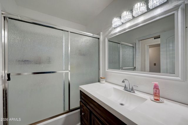 498 W GAIL Drive, Chandler, AZ 85225