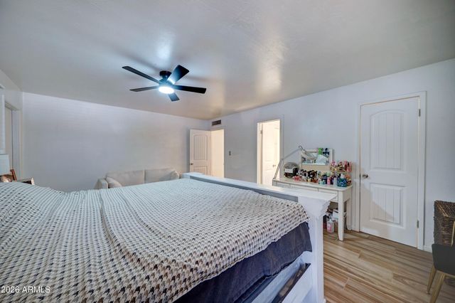 498 W GAIL Drive, Chandler, AZ 85225
