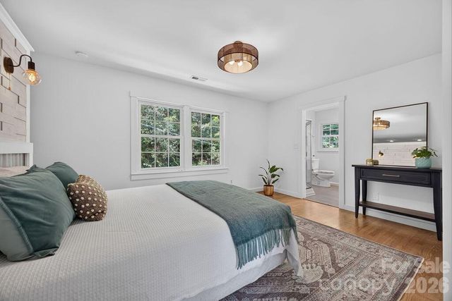23 Clearbrook Road, Asheville, NC 28805