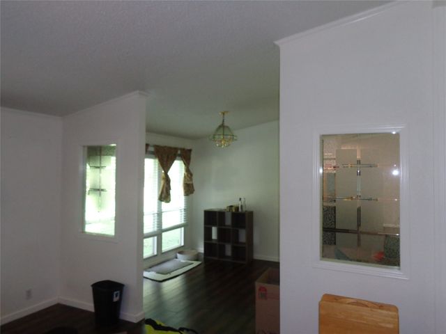5525 Cedar Oaks Road, Grandview, TX 76050