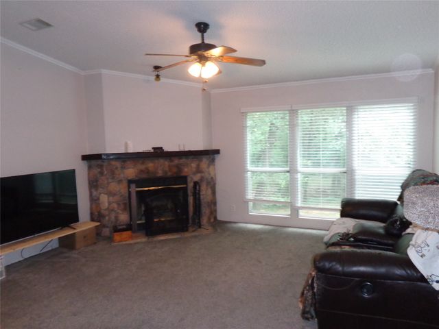 5525 Cedar Oaks Road, Grandview, TX 76050
