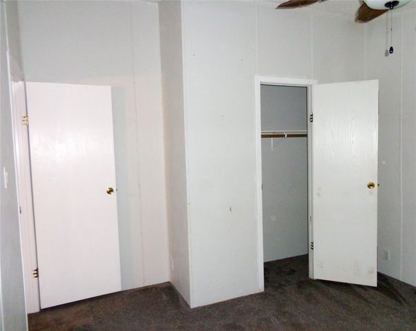5525 Cedar Oaks Road, Grandview, TX 76050