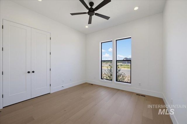 584 Founder Ave, Middleton, ID 83644