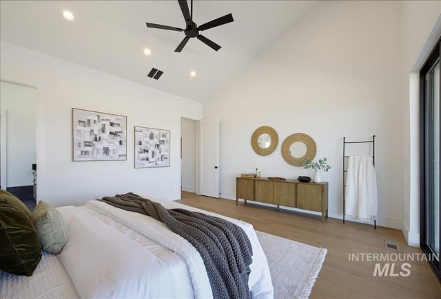 584 Founder Ave, Middleton, ID 83644