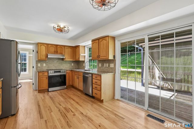 19 Candleview Drive, Sherman, CT 06784