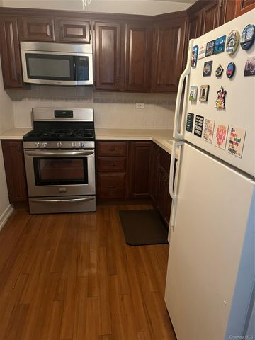 2 Bay Club Drive 11Z2, Bayside, NY 11360
