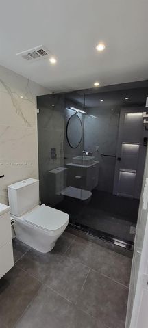 2301 NW 41st Ave 209, Lauderhill, FL 33313