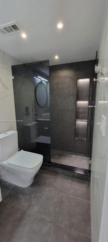 2301 NW 41st Ave 209, Lauderhill, FL 33313