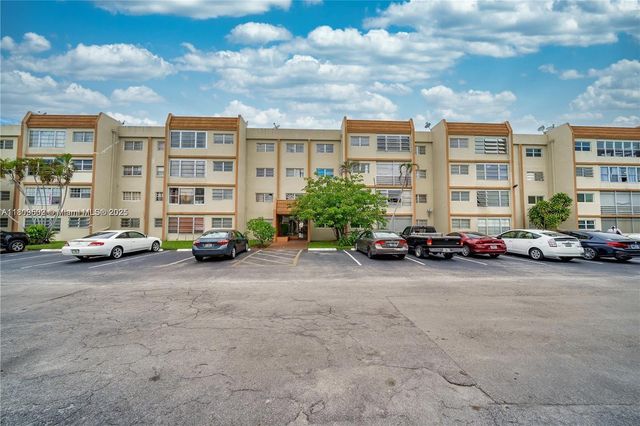 2301 NW 41st Ave 209, Lauderhill, FL 33313