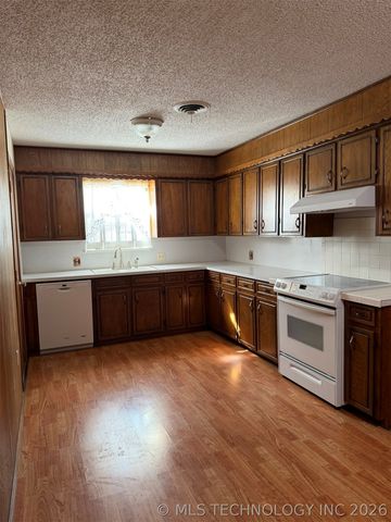 719 E Tennessee Avenue, Mcalester, OK 74501