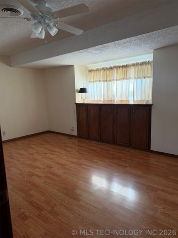 719 E Tennessee Avenue, Mcalester, OK 74501