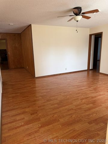 719 E Tennessee Avenue, Mcalester, OK 74501