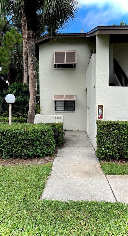 5255 WILLOW LINKS 45, Sarasota, FL 34235