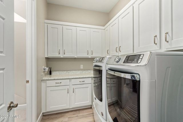 22741 E ORCHARD Lane, Queen Creek, AZ 85142