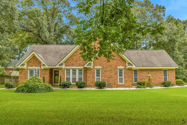102 Monarch Place, Warner Robins, GA 31088