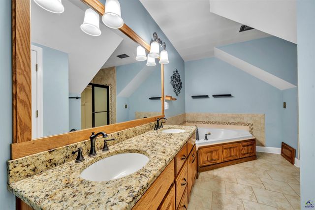 102 Monarch Place, Warner Robins, GA 31088