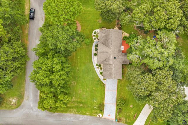 102 Monarch Place, Warner Robins, GA 31088