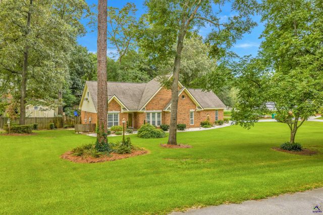 102 Monarch Place, Warner Robins, GA 31088