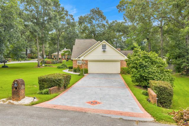 102 Monarch Place, Warner Robins, GA 31088