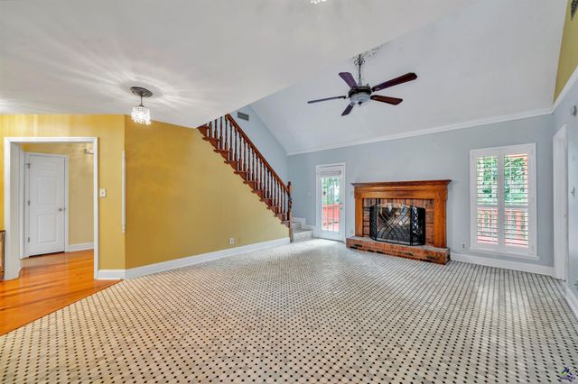 102 Monarch Place, Warner Robins, GA 31088
