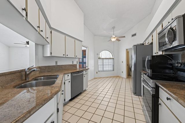 12007 MISTY BROOK COURT, Tampa, FL 33635