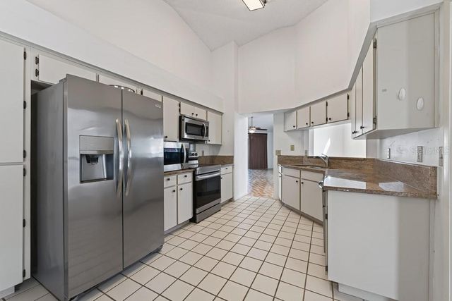 12007 MISTY BROOK COURT, Tampa, FL 33635
