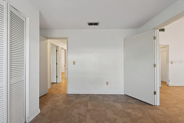 12007 MISTY BROOK COURT, Tampa, FL 33635