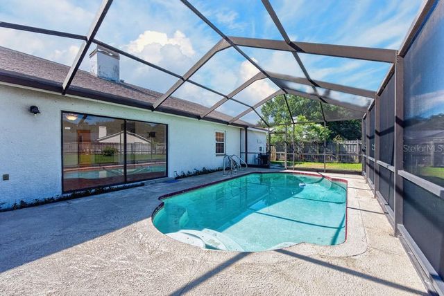12007 MISTY BROOK COURT, Tampa, FL 33635
