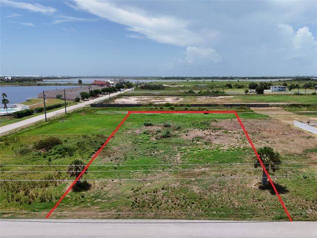 2449 103rd Street, Galveston, TX 77554
