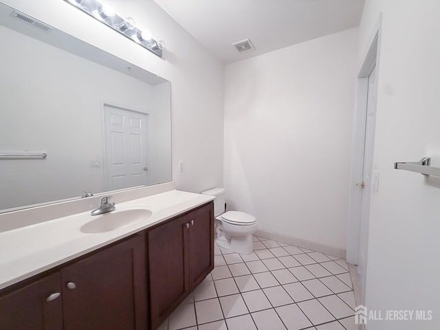 100 Middlesex Boulevard 240, Plainsboro, NJ 08536
