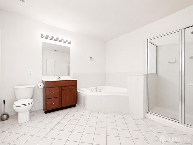 100 Middlesex Boulevard 240, Plainsboro, NJ 08536