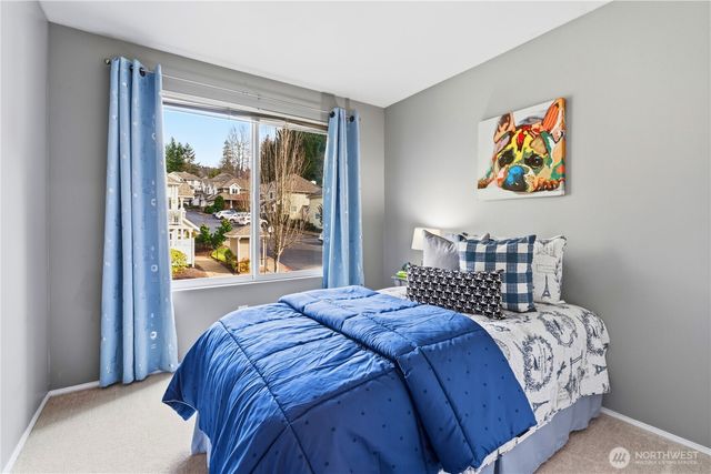 6649 SE Cougar Mountain Way, Bellevue, WA 98006