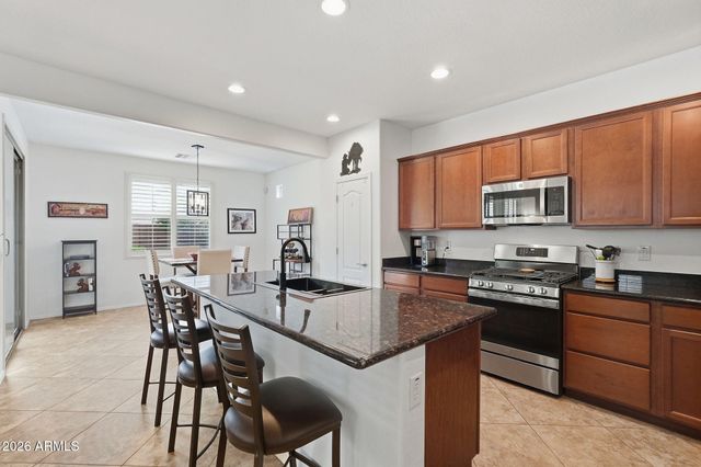 3463 E CARLA VISTA Drive, Gilbert, AZ 85295