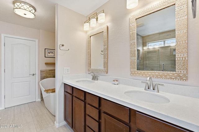 3463 E CARLA VISTA Drive, Gilbert, AZ 85295