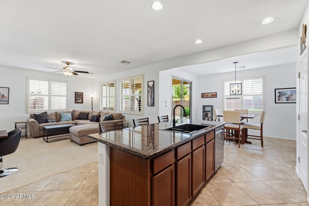 3463 E CARLA VISTA Drive, Gilbert, AZ 85295 — photo 5