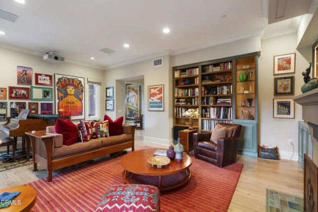 367 W Del Mar Boulevard 108, Pasadena, CA 91105