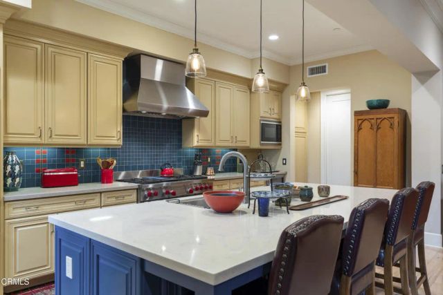 367 W Del Mar Boulevard 108, Pasadena, CA 91105