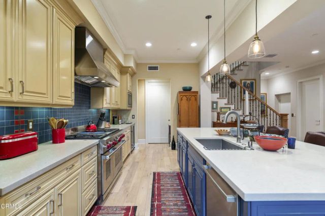 367 W Del Mar Boulevard 108, Pasadena, CA 91105