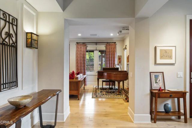 367 W Del Mar Boulevard 108, Pasadena, CA 91105