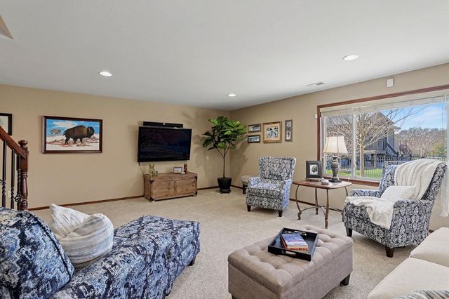 12616 E Cherry Creek Ct, Wichita, KS 67207