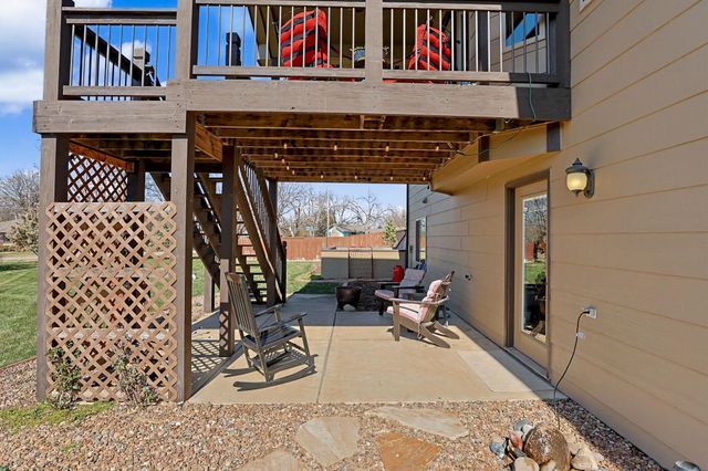 12616 E Cherry Creek Ct, Wichita, KS 67207