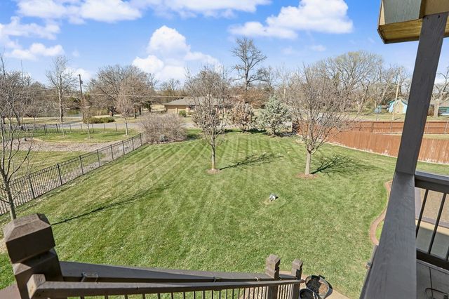 12616 E Cherry Creek Ct, Wichita, KS 67207