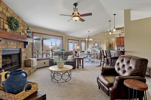 12616 E Cherry Creek Ct, Wichita, KS 67207