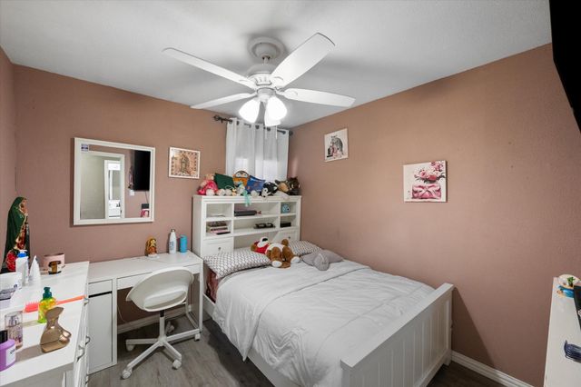 2522 Brady Lane, Grand Prairie, TX 75052