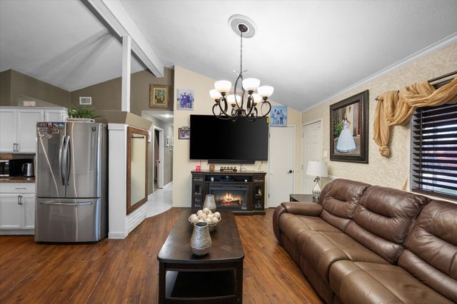 2522 Brady Lane, Grand Prairie, TX 75052