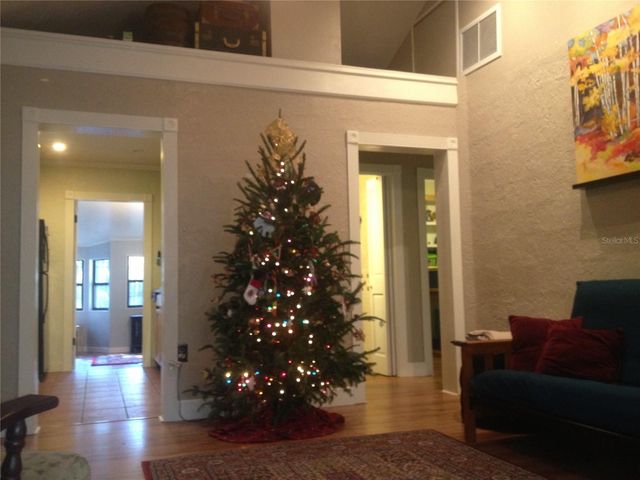 711 NW 34TH PLACE, Gainesville, FL 32609