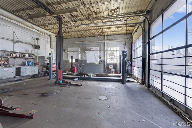 3166 Ashby Road, St Ann, MO 63074