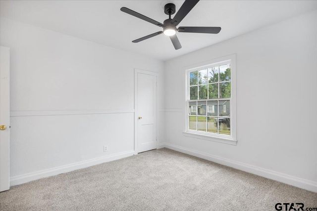 1311 E Dawson, Tyler, TX 75701