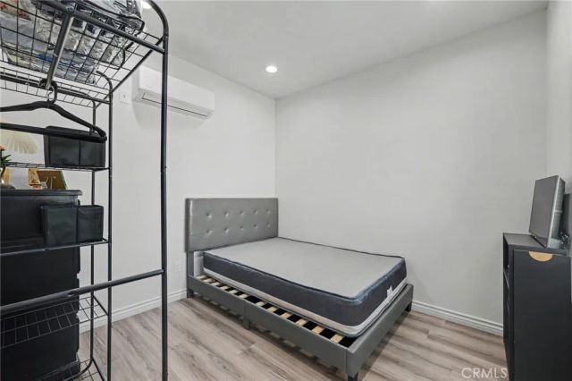 1903 N Grape Avenue, Compton, CA 90222